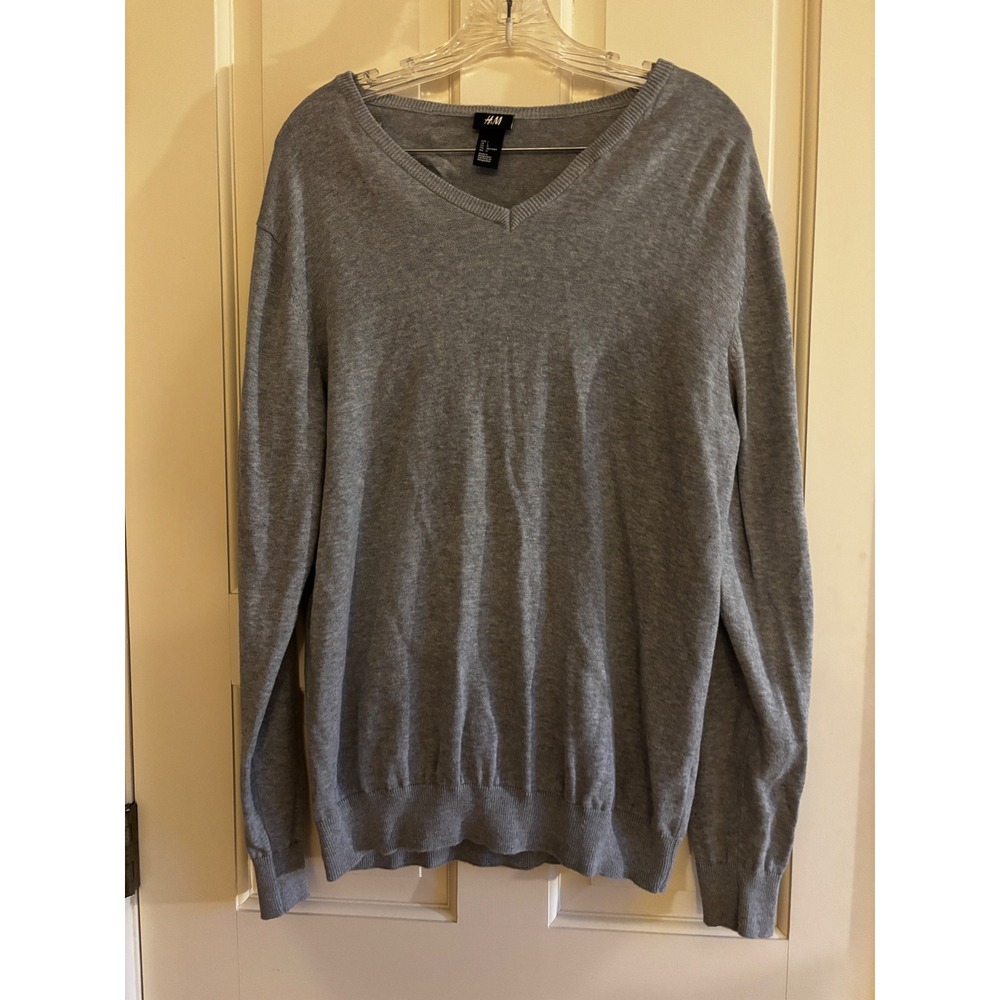 HM Mens Gray V-Neck 100% Cotton Fine Knit Sweater Size L P/N 0194990 0